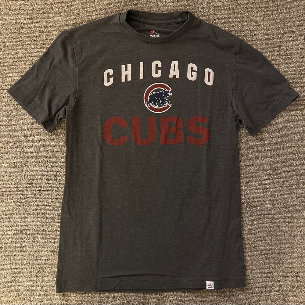 🟢 3 for $15 Bundle | Majestic Chicago Cubs T-shirt Adult Short Sleeve (Size S)